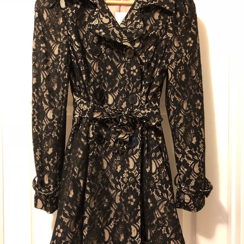 Women’s Trench Coat